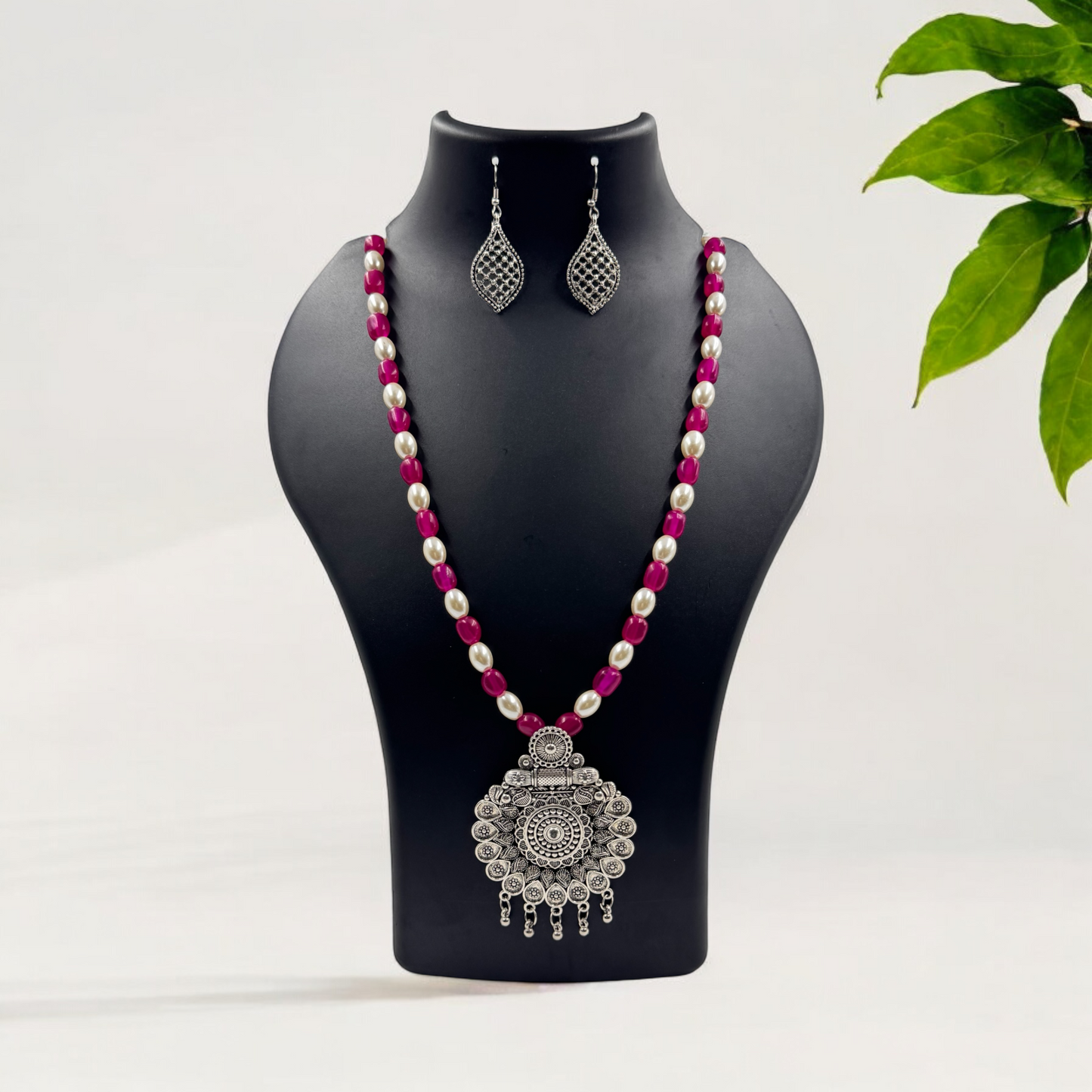 Festive Elegance: Red & White Bead Necklace Set with Statement Silver Pendant