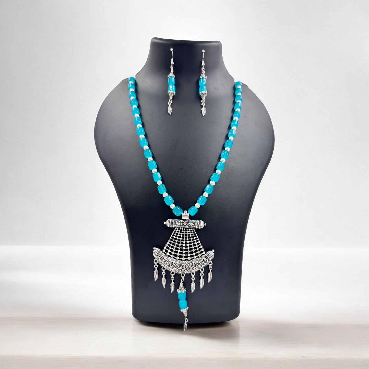 Silver Plated Oxidized Pendant with Beaded Necklace Set